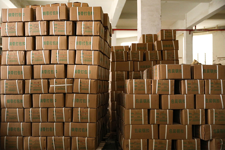 Linea di produzione di sigilli per reggiatura